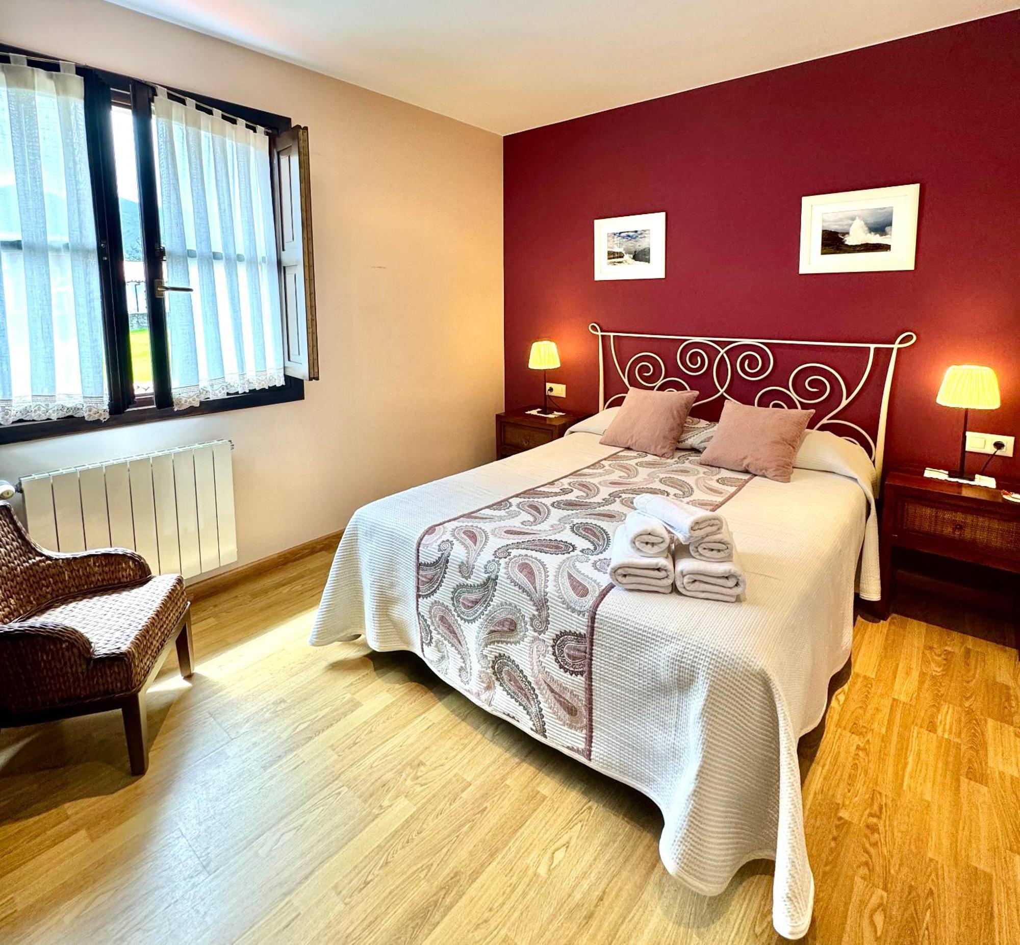 Hotel Rural El Texeu Parres de Llanes Екстериор снимка